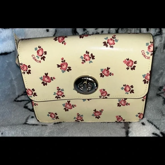 Authentic Coach Bowery Crossbody With Floral Bloom Print